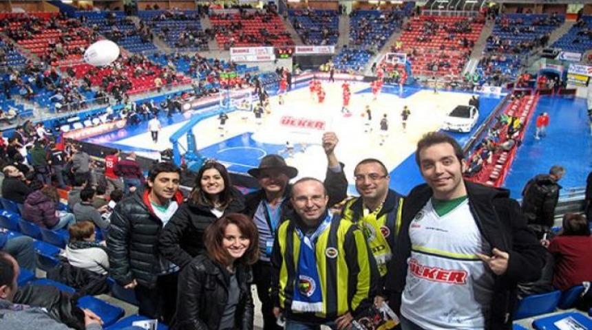 &Uuml;lker ile Euroleague'de mutlu bir an!