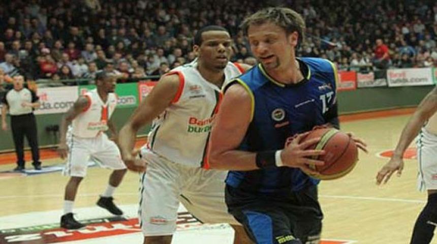 Fener zirveyi Cimbom'a bıraktı!