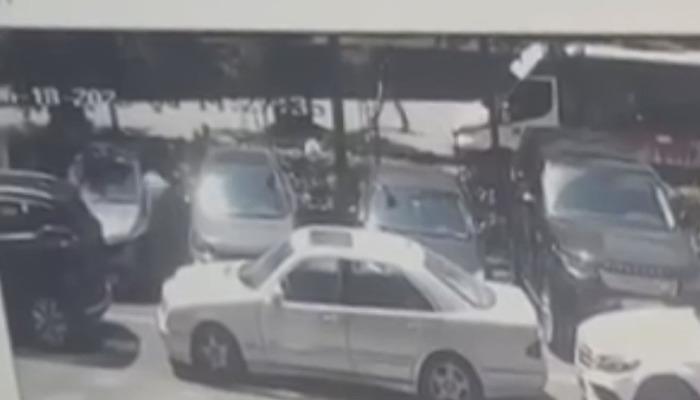 20418842-700x400 Bakırköy’de hastane bahçesinde vurulan kişi hayatını kaybetti; saldırı anı güvenlik kamerasında