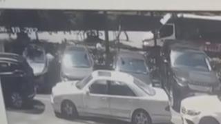 Bakırköy’de hastane bahçesinde vurulan kişi hayatını kaybetti; saldırı anı güvenlik kamerasında