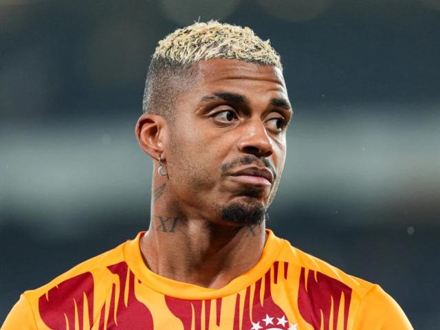 Suudi Arabistan, Galatasaray'ın yıldızına servet önerdi! Okan Buruk istemese de ayrılık yaşanabilir...