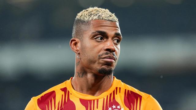 Suudi Arabistan, Galatasaray'ın yıldızına servet önerdi! Okan Buruk istemese de ayrılık yaşanabilir...