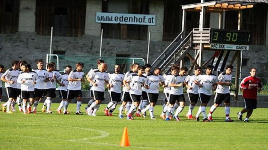 Beşiktaş'ta &ccedil;iftetelli cezası