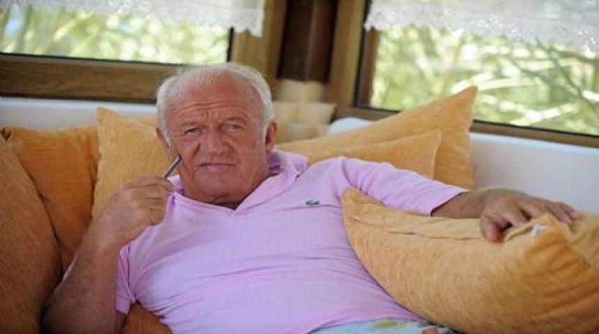 Ali Şen Beşiktaş'tan s&uuml;rpriz bekliyor!