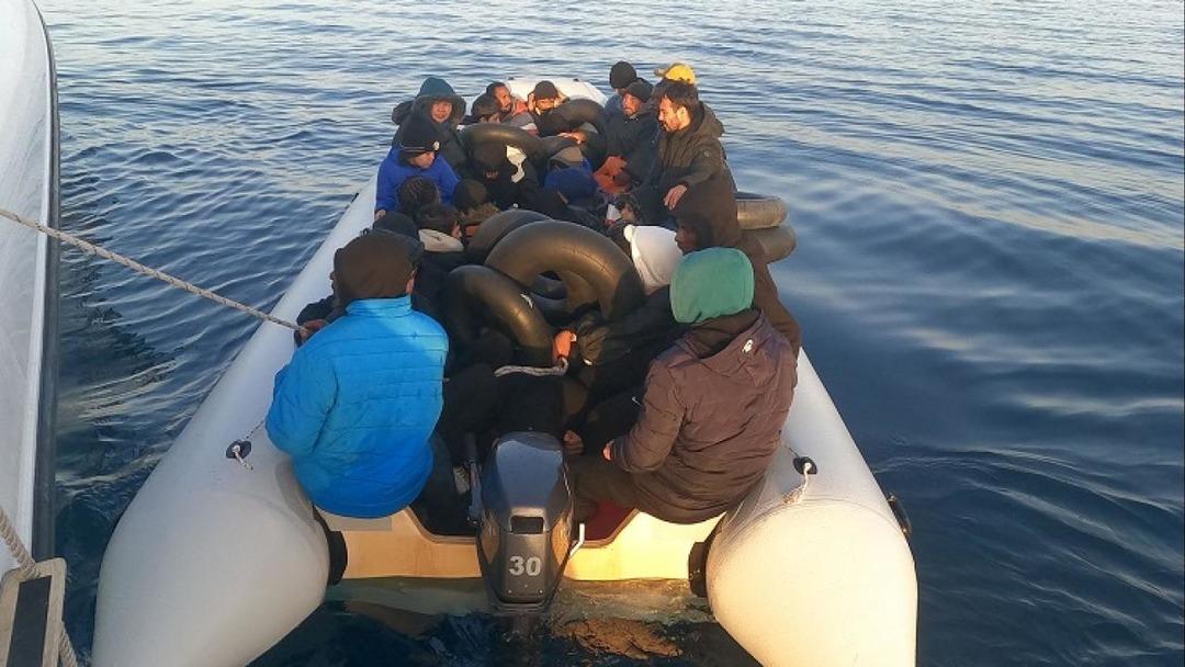 Çanakkale de 12 si çocuk 30 düzensiz göçmen yakalandı 1