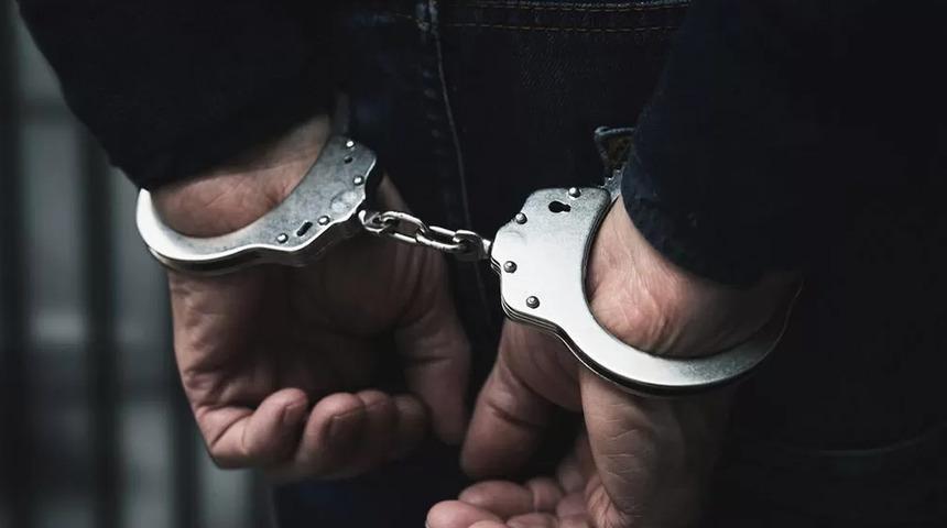 Kocaeli'de tefecilik operasyonunda yakalanan 4 şüpheli tutuklandı