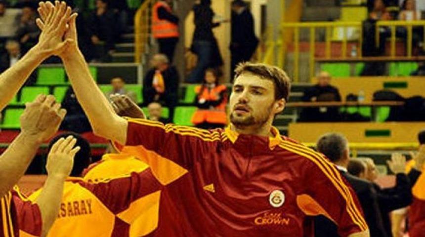 G.Saray'dan 2 yıllık imza!