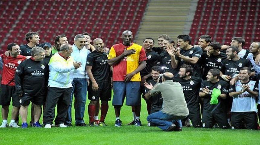 Kobe TT Arena'da! (Video-Galeri)