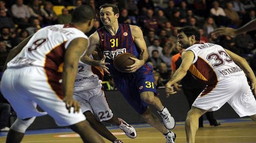 Aslan, Barca'ya direnemedi!