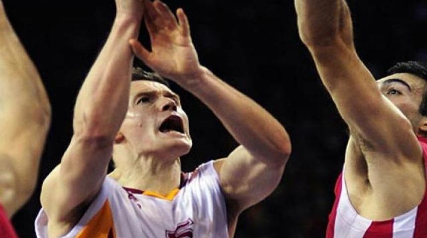 Cimbom, CSKA'ya direnemedi!