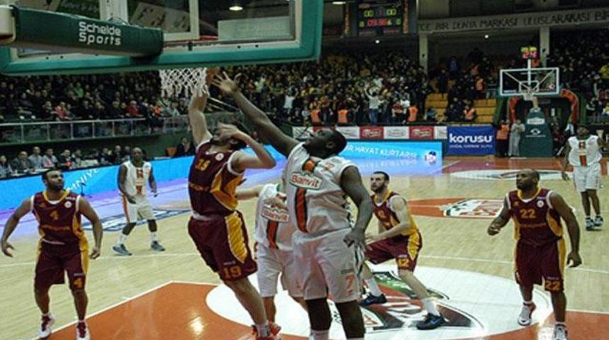 Cimbom liderliğe y&uuml;kseldi!