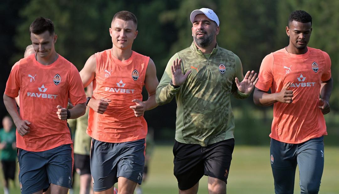 Arda Turan ın Shakhtar mesaisi başladı! İlk toplantısı gündem oldu...   Bir daha Kiev Şampiyonluğu görmek istemiyorum   4