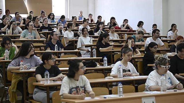 SON DAKİKA | YKS maratonu! Milyonlarca öğrenci, üniversite hayali için TYT'de ter döktü