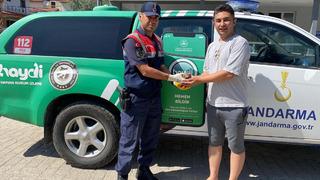 Türünün en küçüğüydü! Aydın'da yaralı halde bulundu jandarmaya teslim edildi! 