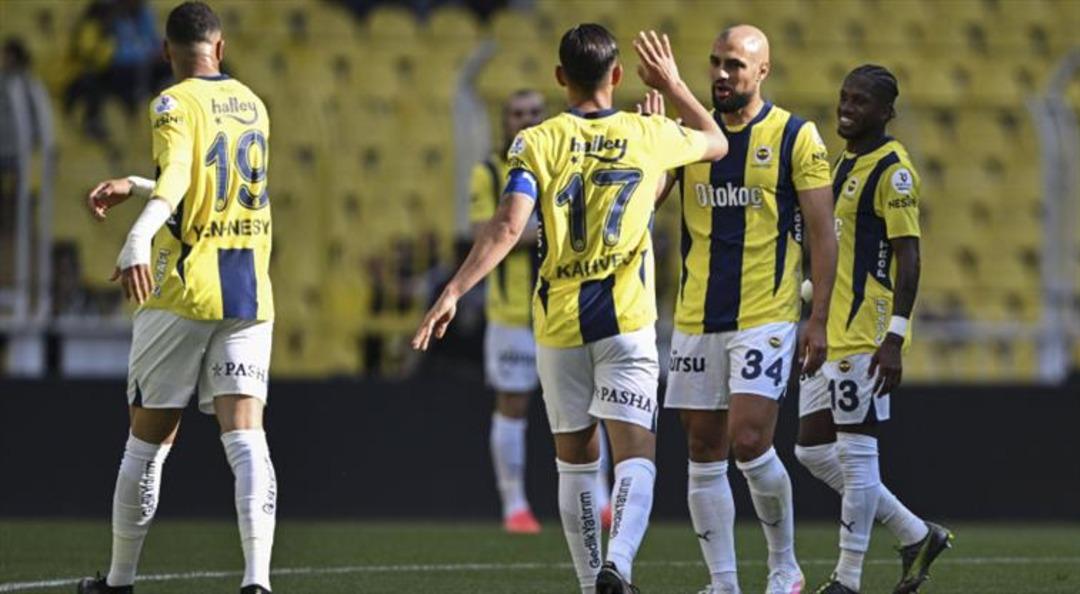 Galatasaray ın kamp programı belli oldu... İşte hazırlık maçında karşılaşacağı rakipleri! İtalyan devi Lazio da maç listesinde 2