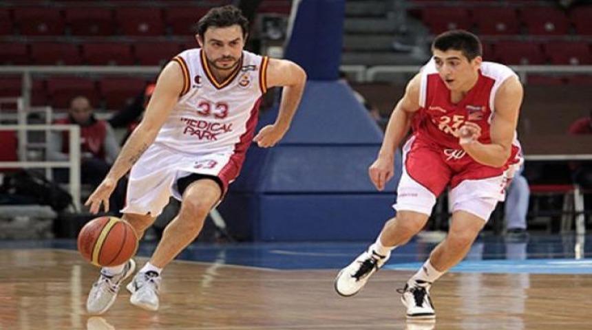 Cimbom liderliği bırakmadı!