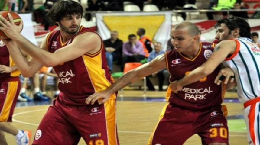 Gordon Banvit'i yıktı