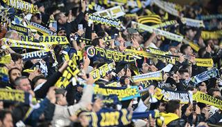 Fenerbahçe taraftarını kızdıran pankart! 