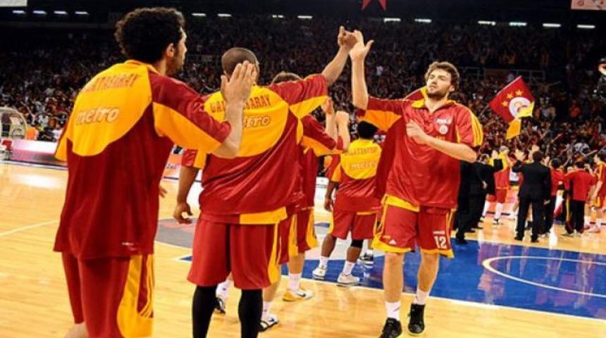 Galatasaray, Paok karşısında..