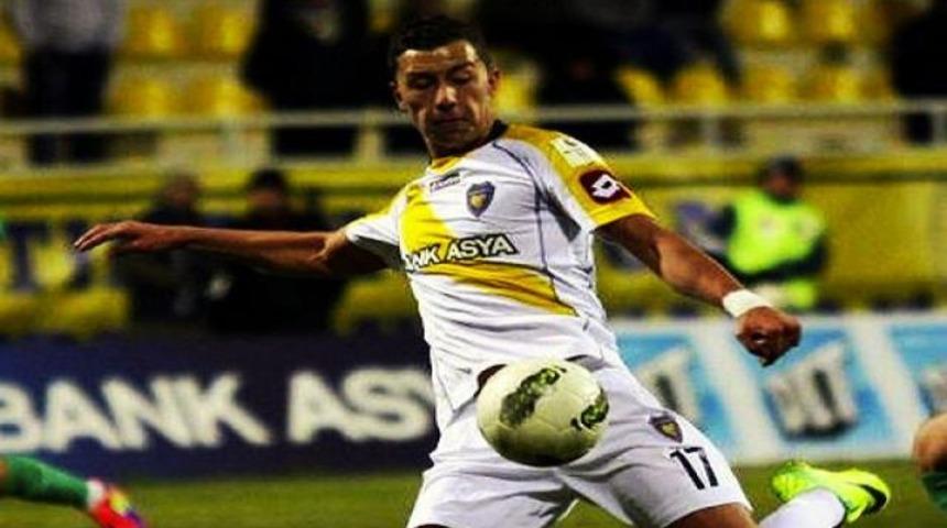 Emre'den Trabzon'a 5 yıllık imza..!