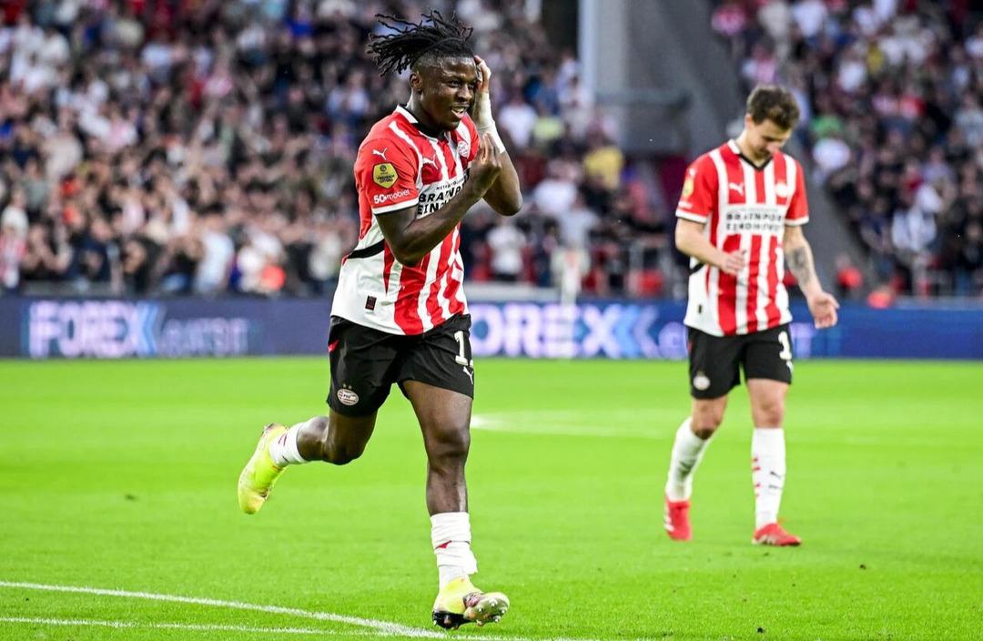 Fenerbahçe den 30 milyon euroluk transfer operasyonu! Hollanda basını Johan Bakayoko yu sarı lacivertlilere yazdı... 1
