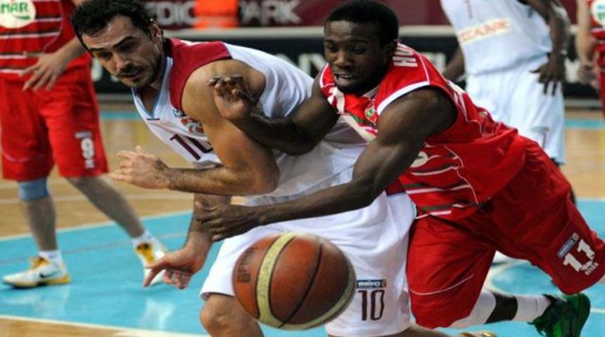 Trabzon evinde kazandı!