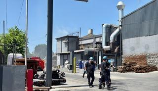 Kocaeli'de çelik döküm fabrikasında çıkan yangın söndürüldü