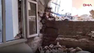 İzmir'de tünel çalışması sırasında bir evin duvarı yıkıldı