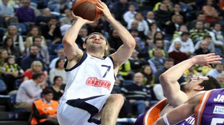 Nefes kesen ma&ccedil; F.Bah&ccedil;e'nin