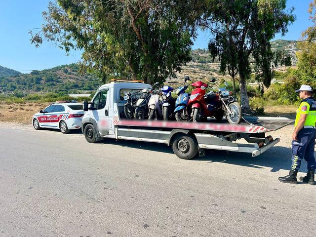 Alanya'da Jandarmadan motosiklet denetimi