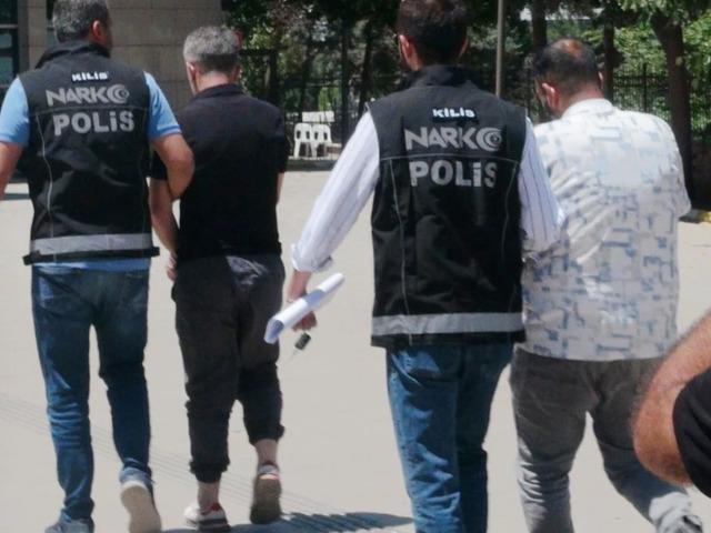 Motosikletten 209 bin 687 adet uyuşturucu hap çıktı