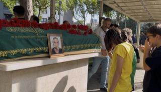 Karne günü fenalaşan öğretmen hayatını kaybetti