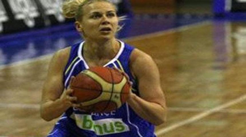 Fenerbah&ccedil;e b&uuml;y&uuml;k avantaj kaybetti