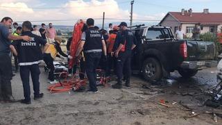 İki araç kafa kafaya çarpıştı: 1 ölü 1 yaralı