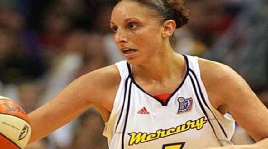 Taurasi'den s&uuml;rpriz a&ccedil;ıklama!