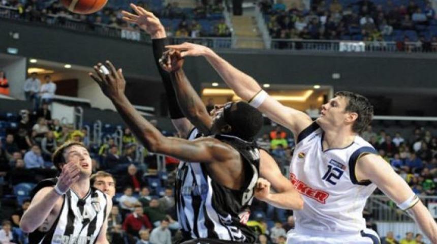 Kartal, Fener'i dağıttı!