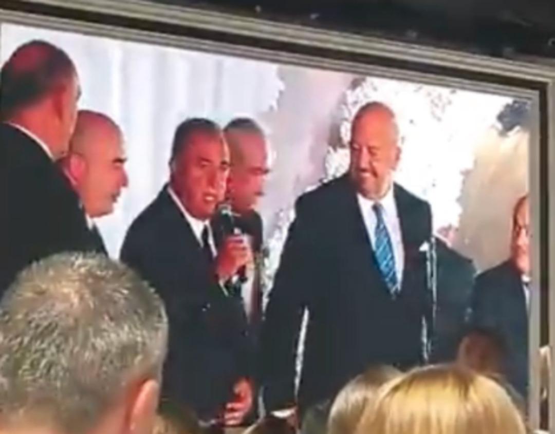 Aziz Yıldırım, Dursun Özbek ve Fatih Terim yan yana! Futbol dünyasının dikkatini çeken dev gece... 1