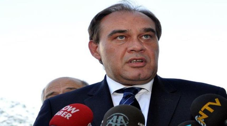 "Birileri laf taşıyor"