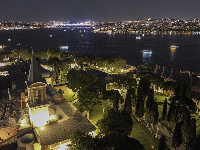 Topkapı Sarayında gece hayatı!