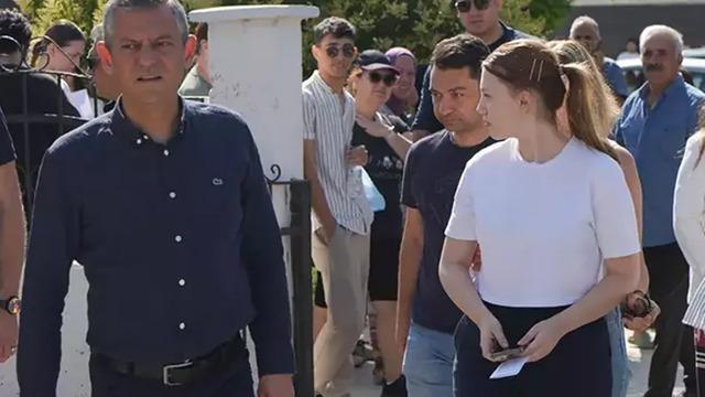 CHP Genel Başkanı Özel, sınava girecek olan Ferdi Zeyrek'in kızı Nehir'i bugün de yalnız bırakmadı!