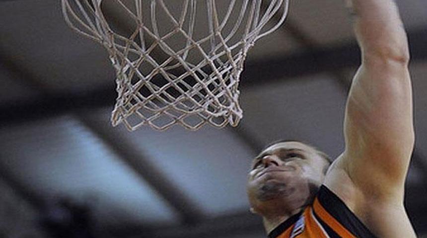 Pota canavarı Adana'da!