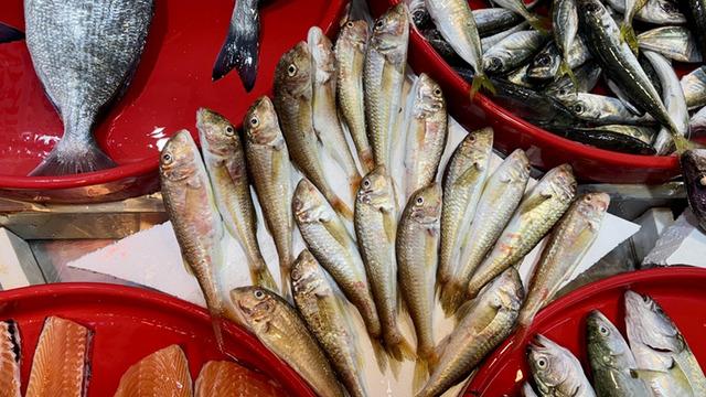 'Fiyatlara yansıdı' Trabzon'da balıkçı tezgahlarında bolluk yaşanıyor