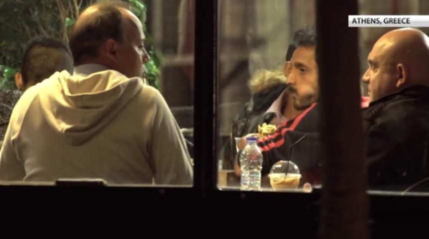 Suriyeli erkekler para karşılığı bunu yapıyor!