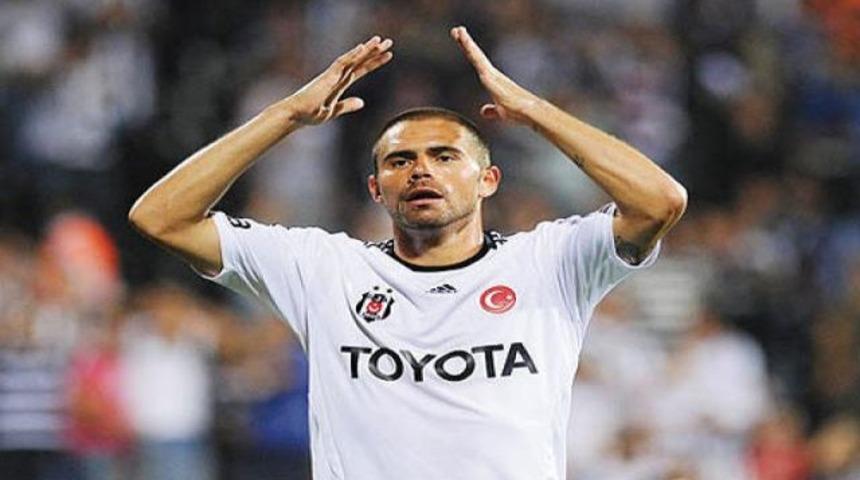 Edu'ya Katar'dan iki talip..!