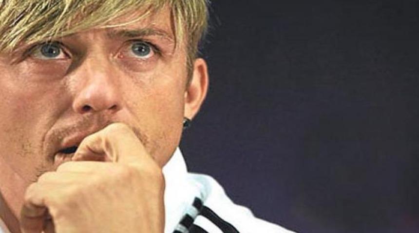 Guti'ye kesik &uuml;st&uuml;ne kesik!