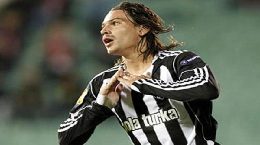 Ersan elden u&ccedil;uyor!