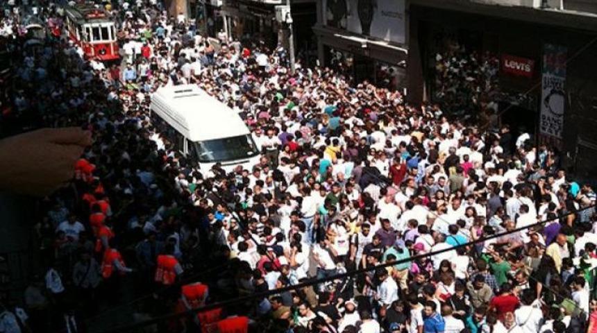 İstiklal'de Ronaldo skandalı! (Galeri)