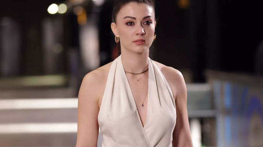 Burcu Özberk 'kilo aldın' yorumlarından sonra patladı! "Ben model değilim"
