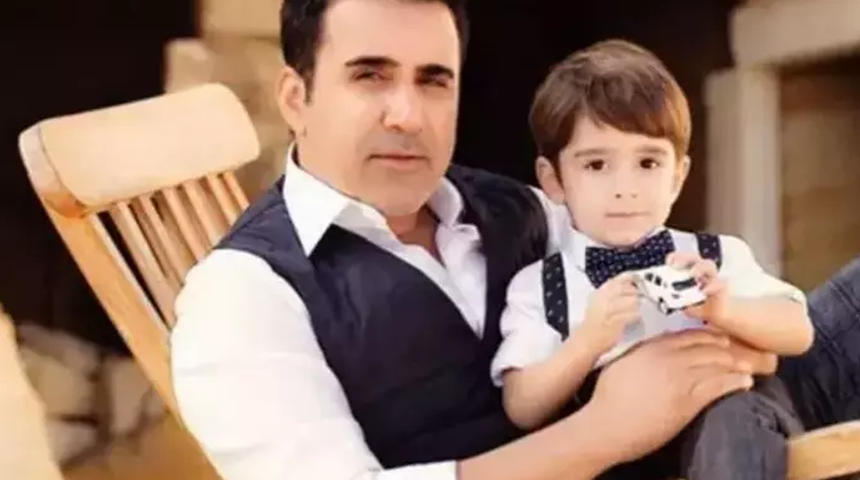 Emrah'ın oğlu babasının şarkısını söyledi! Görenler "Sesi de tipi de aynı" dedi