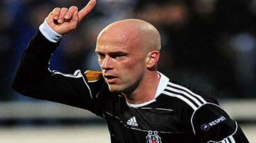 Ernst rekor teklifi reddetmiş!